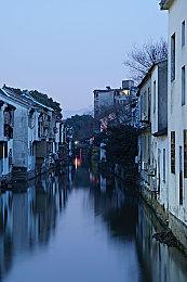 《刺客信条：英灵殿》总监加盟Rocksteady 开发《蝙蝠侠：阿卡姆》新作